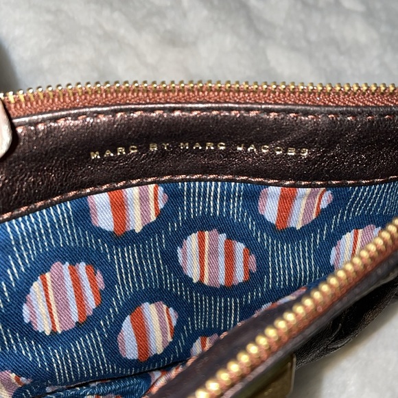 Wristlet - Picture 3 of 3